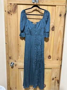 Storia Slate Blue Puff-Sleeve Midi Dress